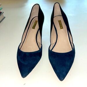 Navy Louise et Cie pumps, suede toe, leather body, lightly worn